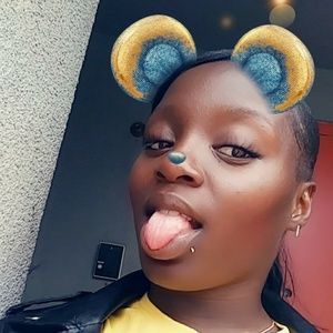 Meet your Posher, Paris